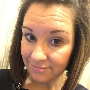 Meet your Posher, Mica